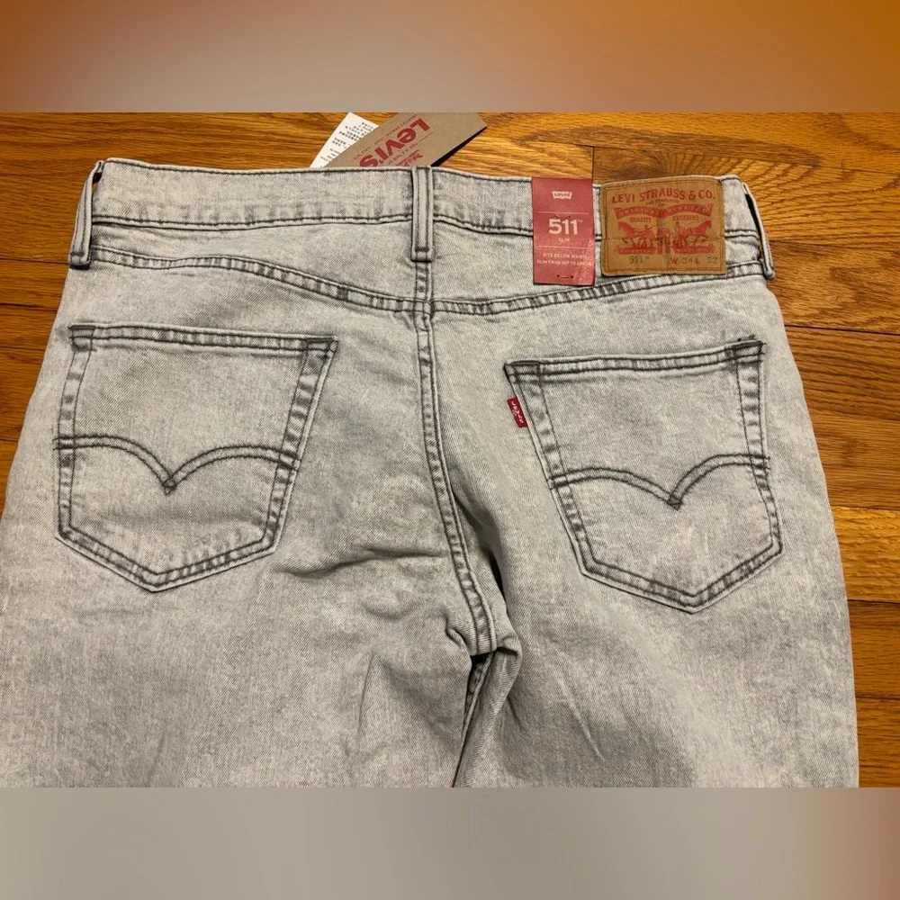 NWT Levi’s Jean